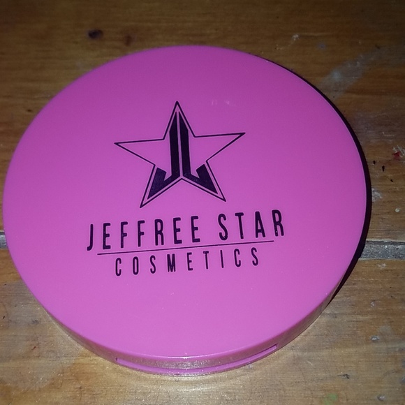 Jeffree Star Other - Makeup